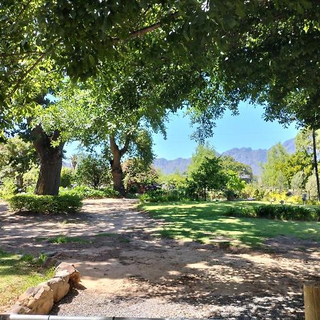 Olive And Vine Farm Cottage Franschhoek Exterior photo