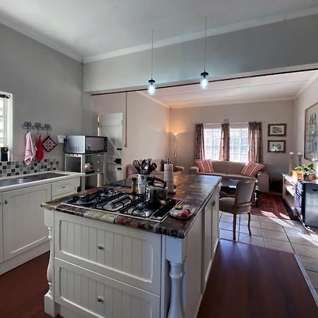 Olive And Vine Farm Cottage Franschhoek Exterior photo