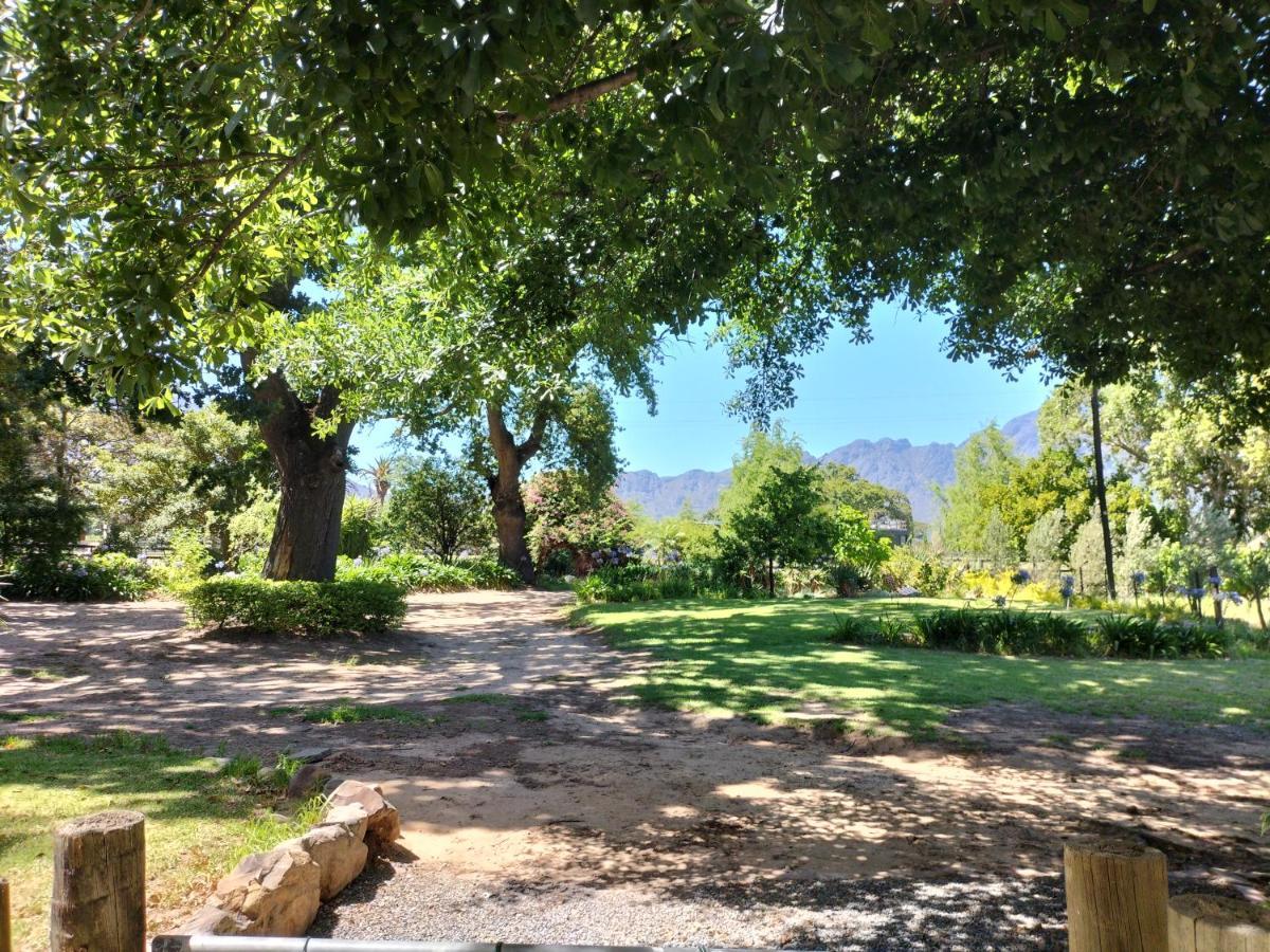 Olive And Vine Farm Cottage Franschhoek Exterior photo
